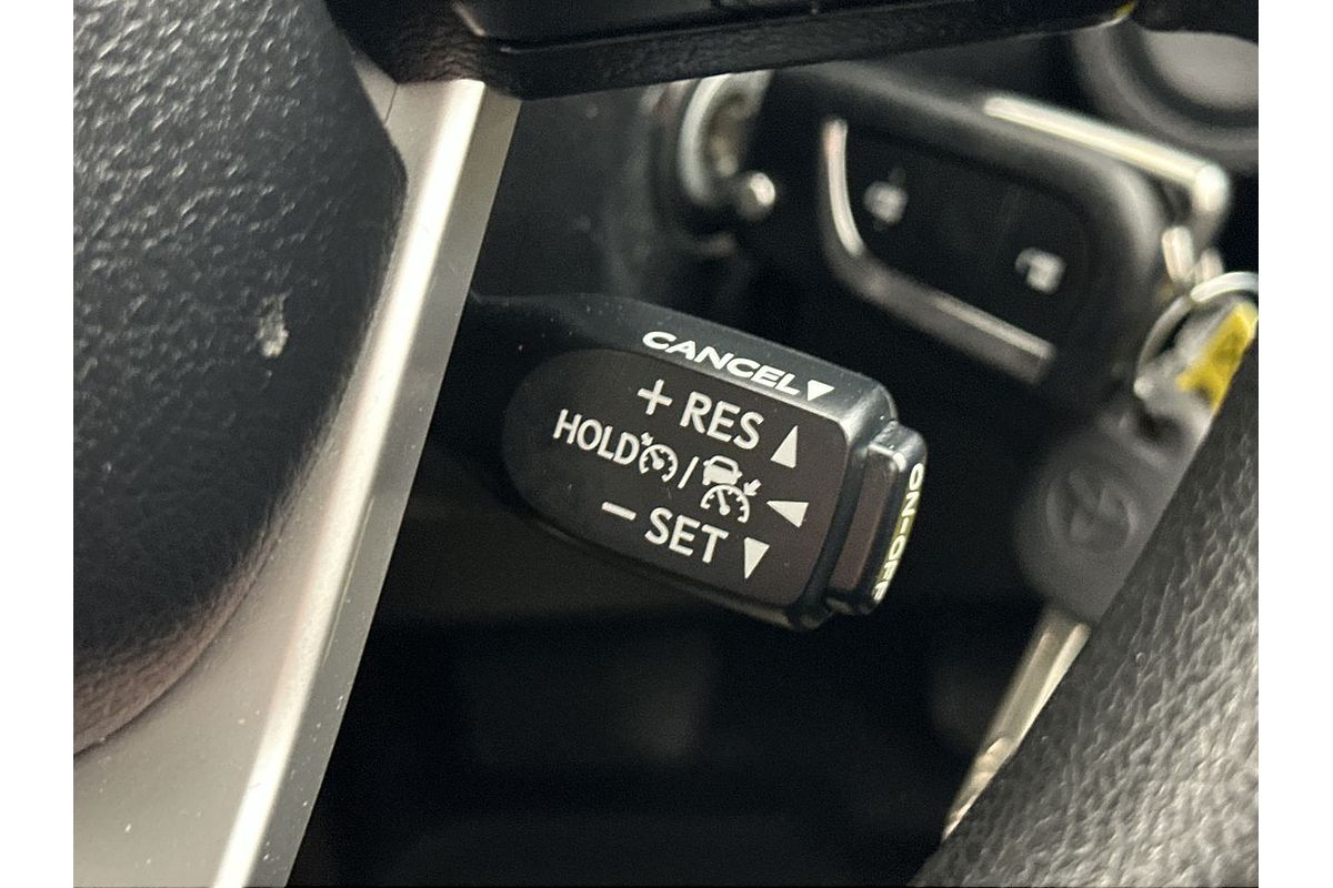 2022 Toyota Hilux SR GUN126R