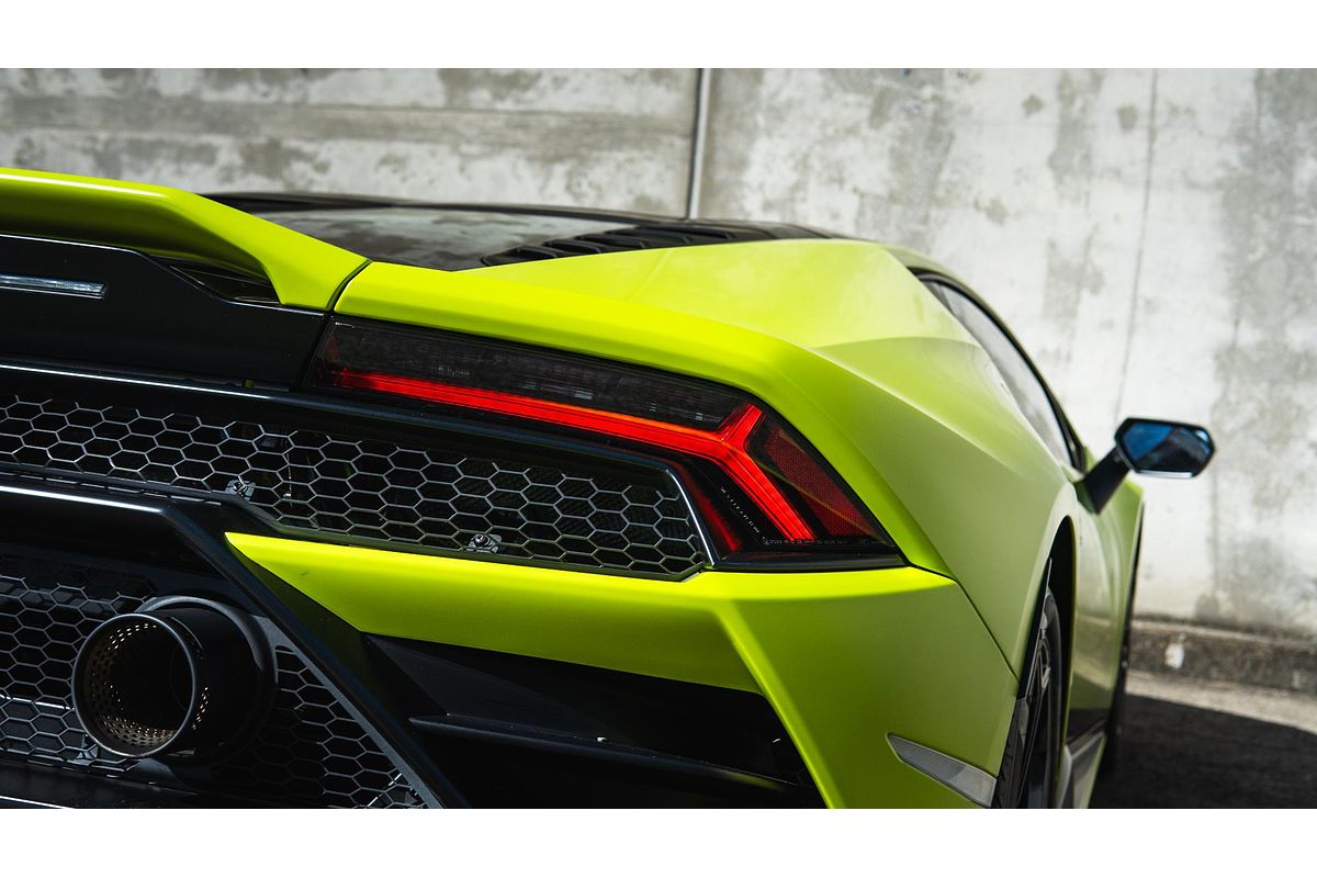 2021 Lamborghini Huracan EVO Fluo Capsule 724