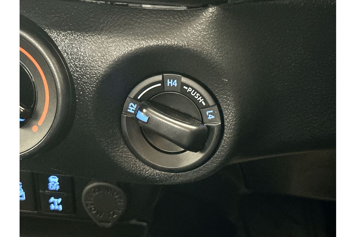 2022 Toyota Hilux SR GUN126R