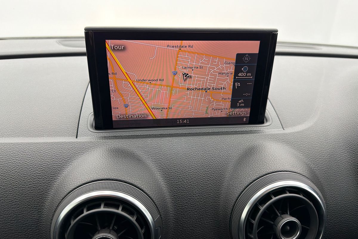 2014 Audi A3 Attraction 8V