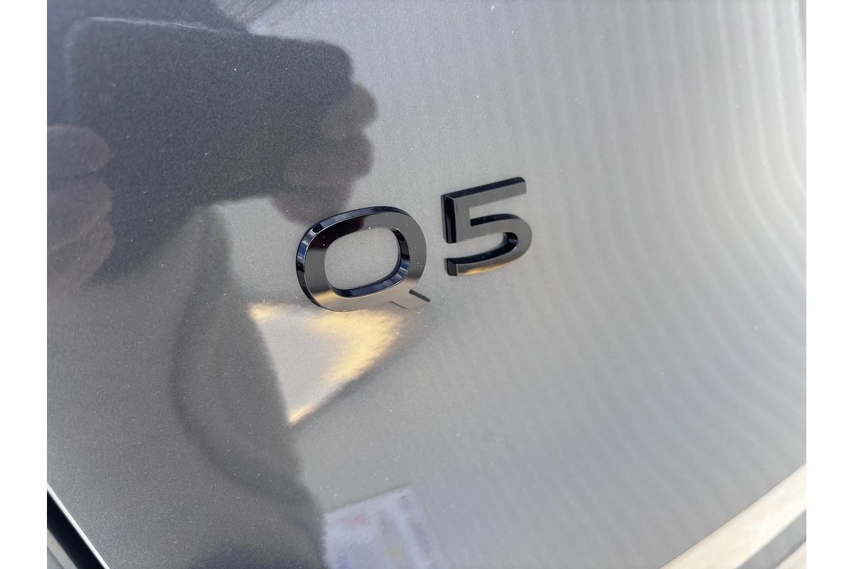 2025 Audi Q5 40 TDI Sport FY