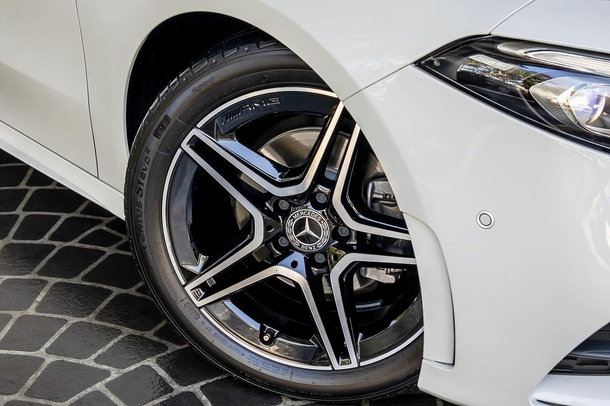 2022 Mercedes-Benz A-Class A180 V177