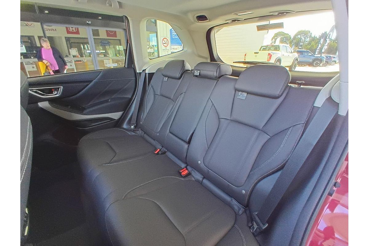2023 Subaru Forester 2.5i-S S5