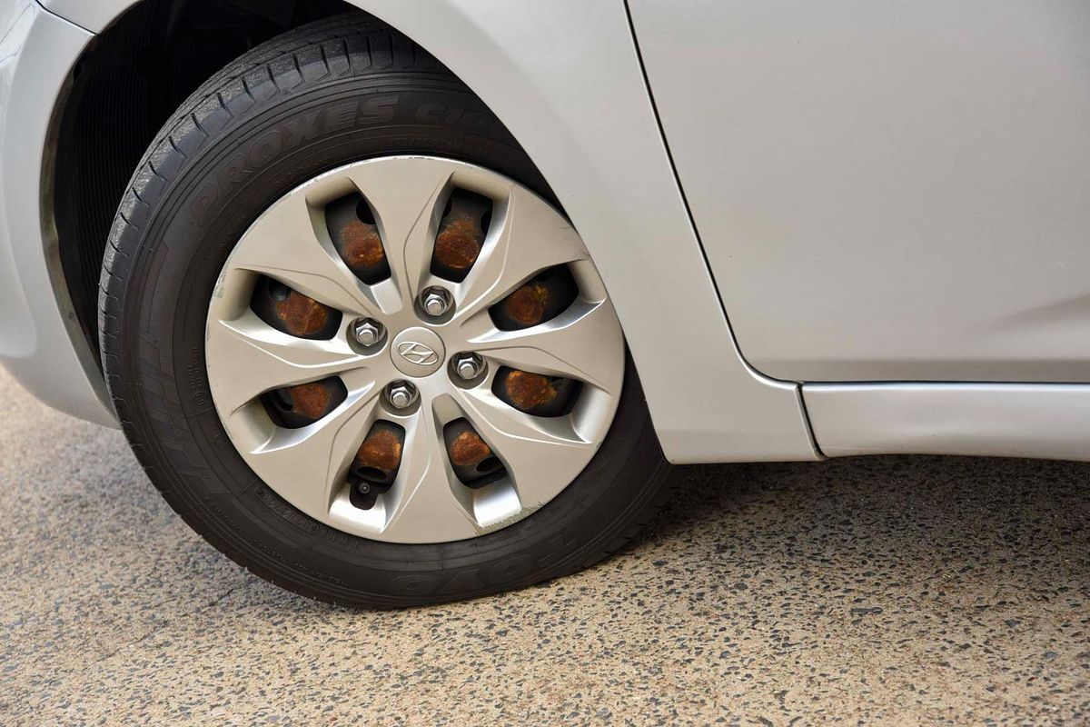 2014 Hyundai Accent Active RB2