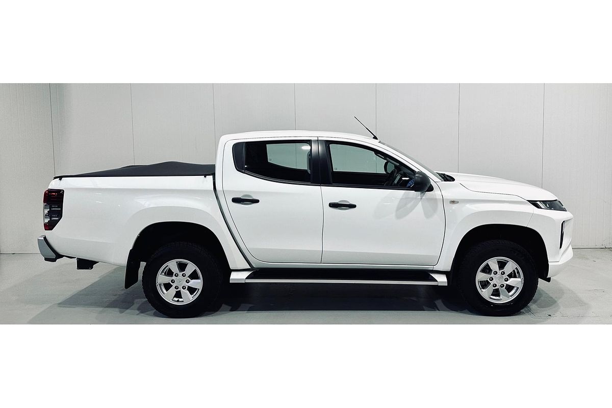 2022 Mitsubishi Triton GLX+ MR