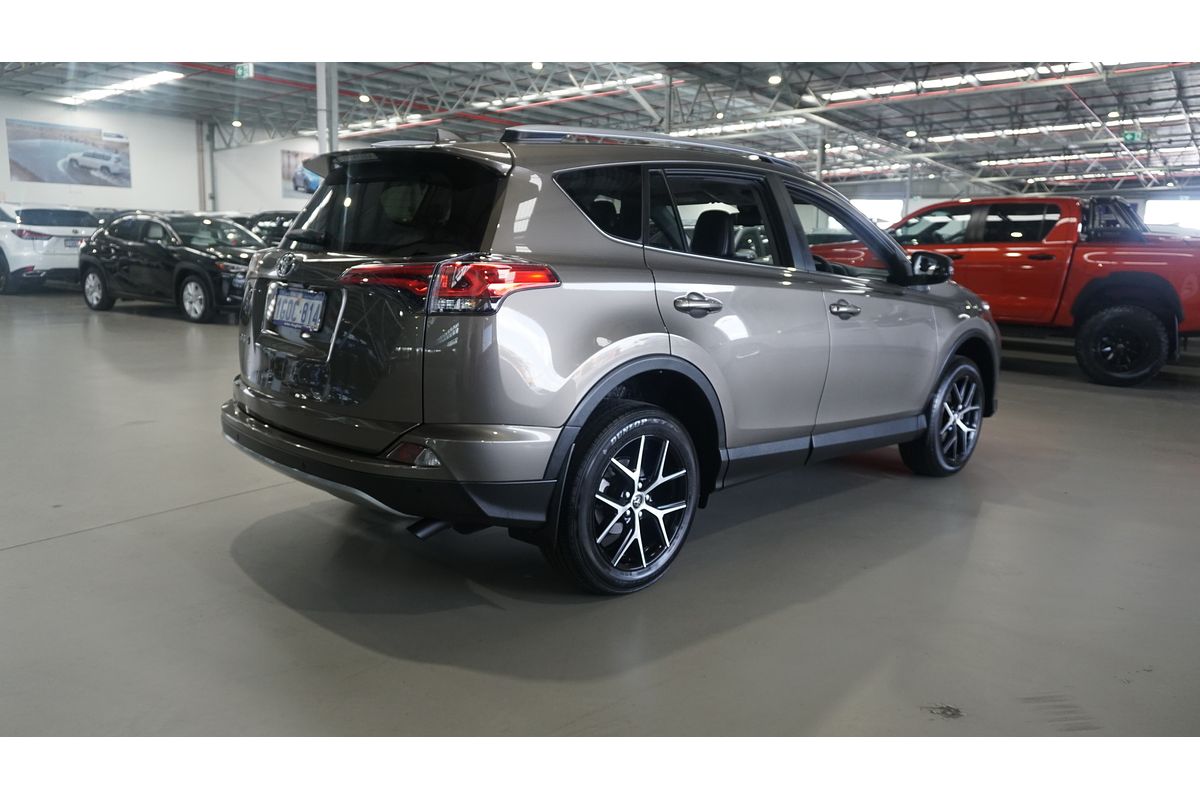 2018 Toyota RAV4 GXL ZSA42R