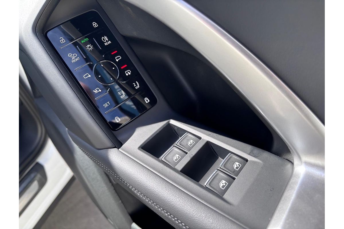 2025 Audi SQ5 TFSI FY
