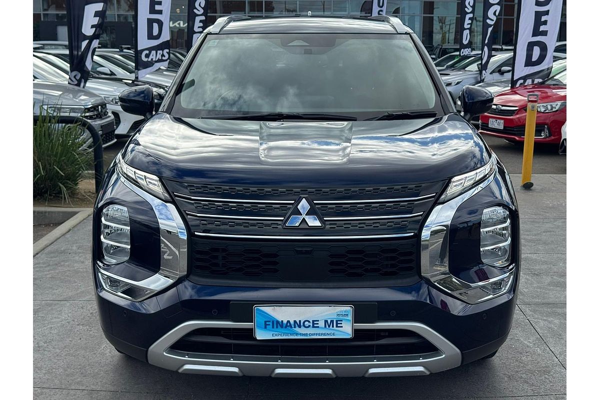 2023 Mitsubishi Outlander LS ZM
