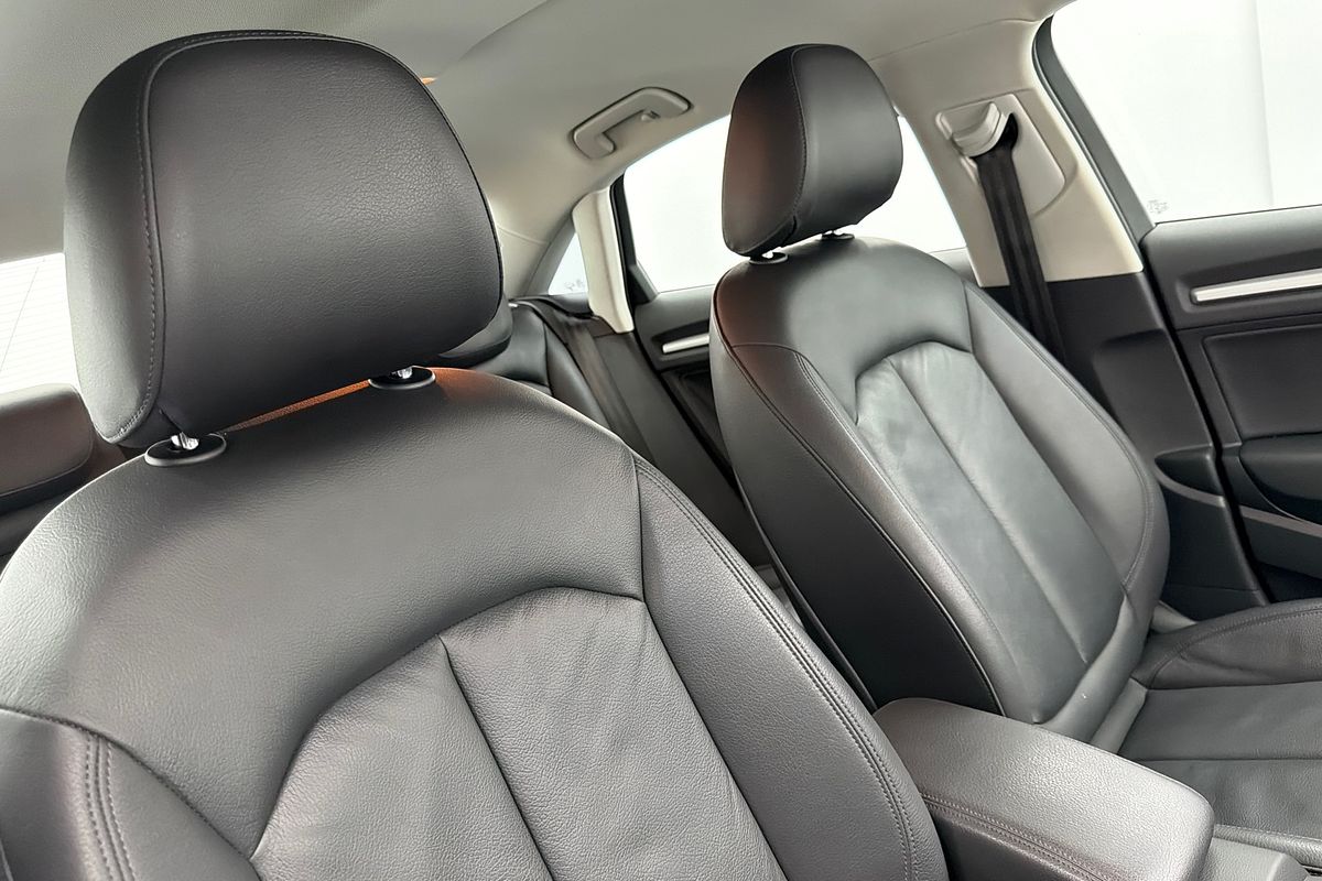 2014 Audi A3 Attraction 8V