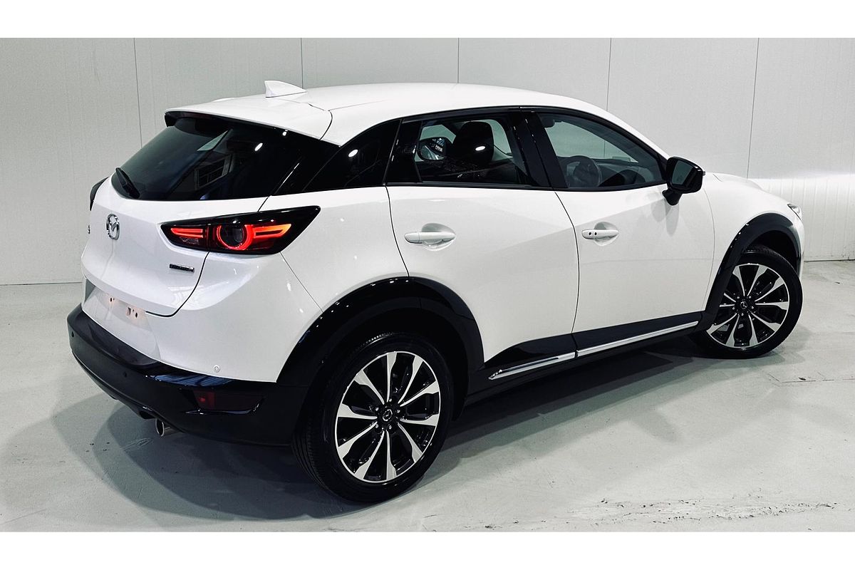 2022 Mazda CX-3 sTouring DK