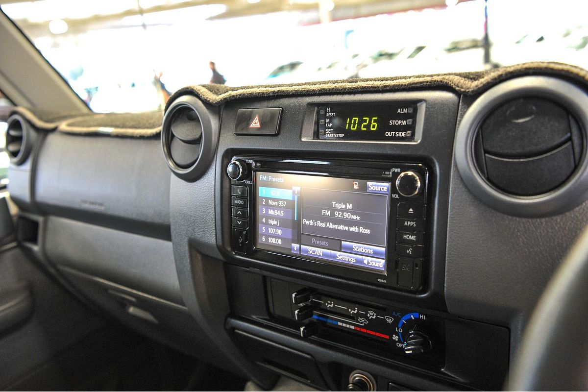 2021 Toyota Landcruiser GXL VDJ76R