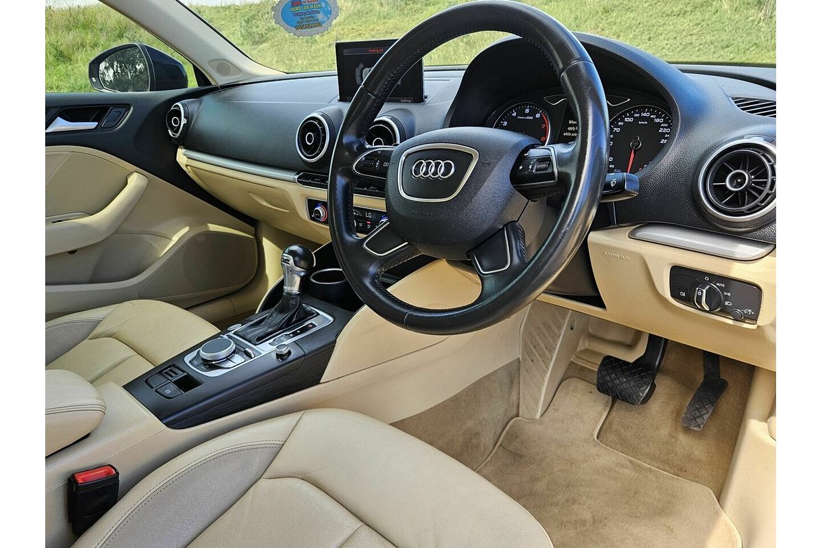 2015 Audi A3 Attraction 8V