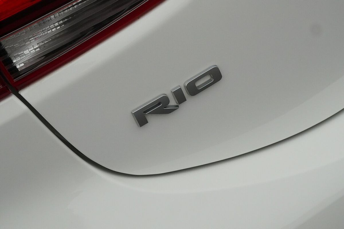 2022 Kia Rio S YB