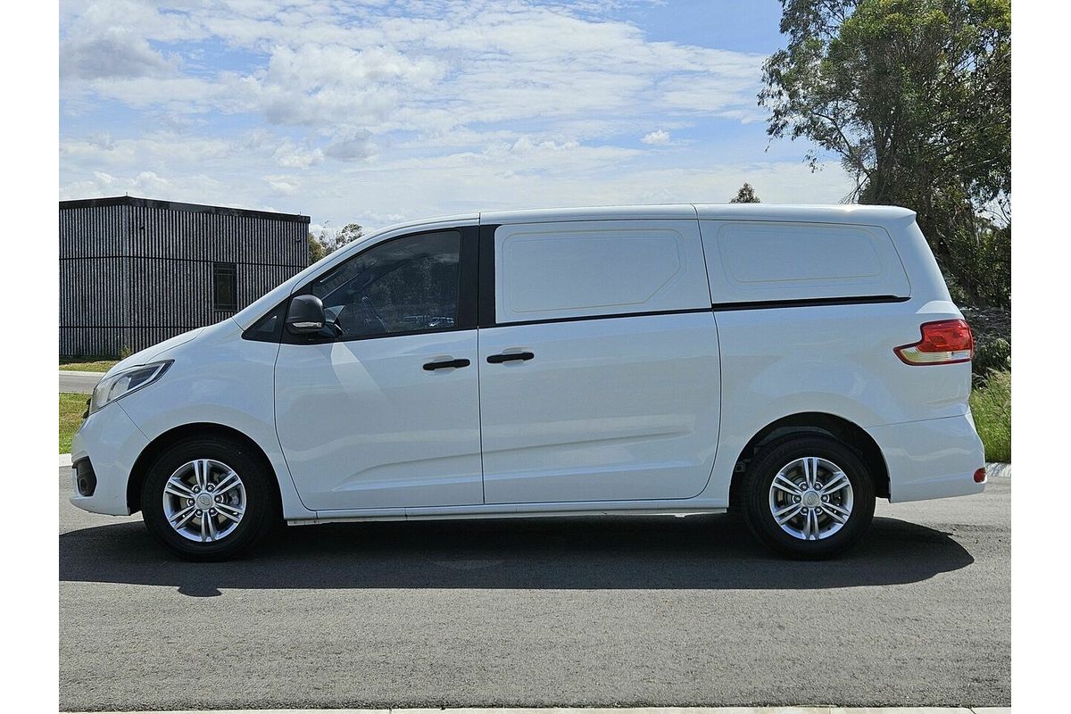 2021 LDV G10 Lift Door SV7C MY21