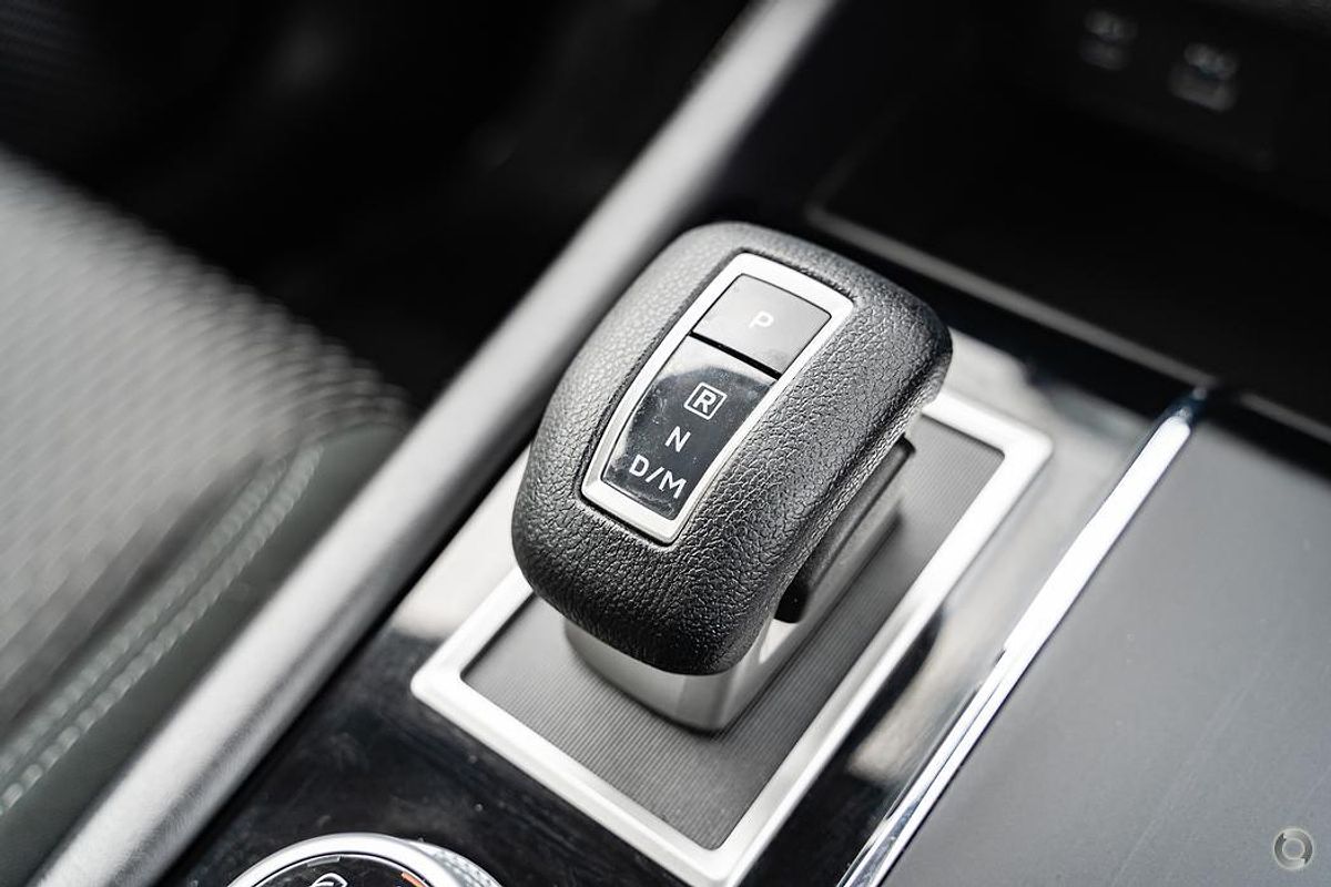 2025 Mitsubishi Outlander LS ZM