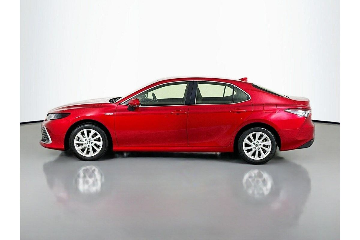 2024 Toyota Camry Ascent AXVH70R