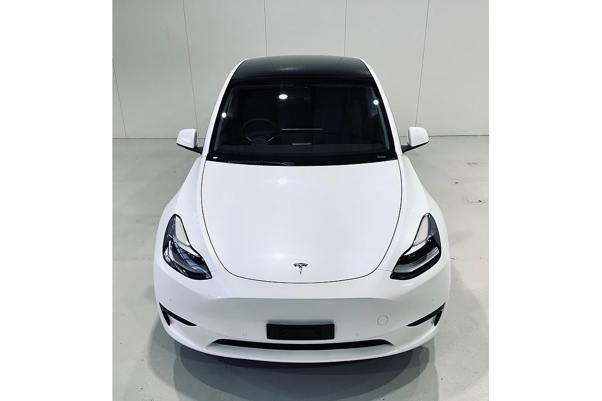 2022 Tesla Model Y Rear-Wheel Drive (No Series)