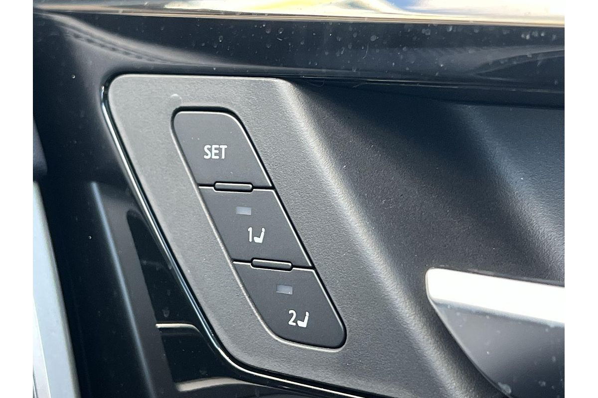 2025 Mitsubishi Outlander Exceed ZM