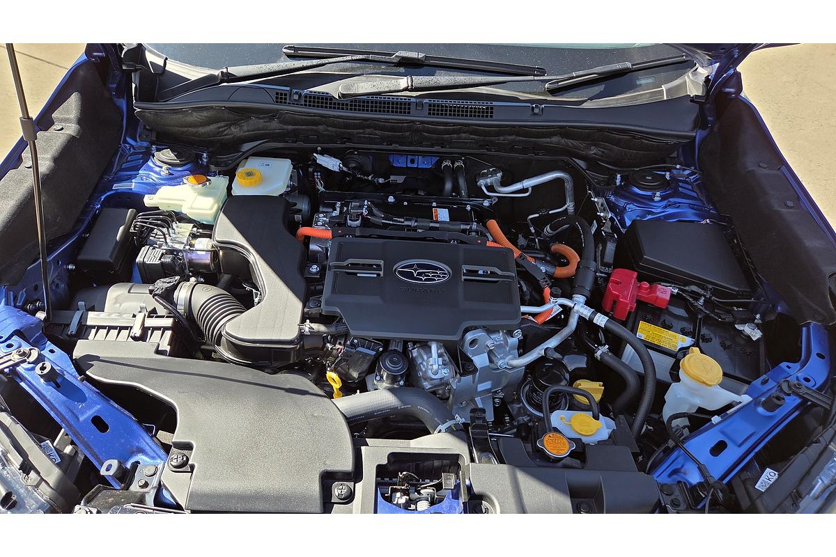 2025 Subaru Forester Hybrid Touring S6