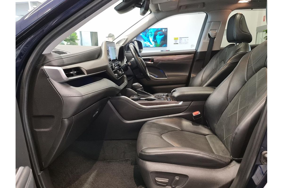 2022 Toyota Kluger Grande GSU75R
