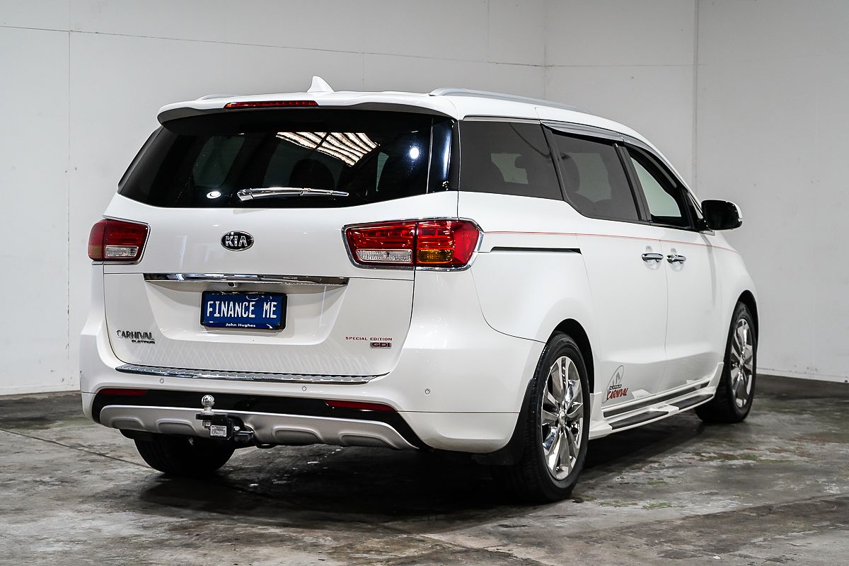 2016 Kia Carnival Platinum YP