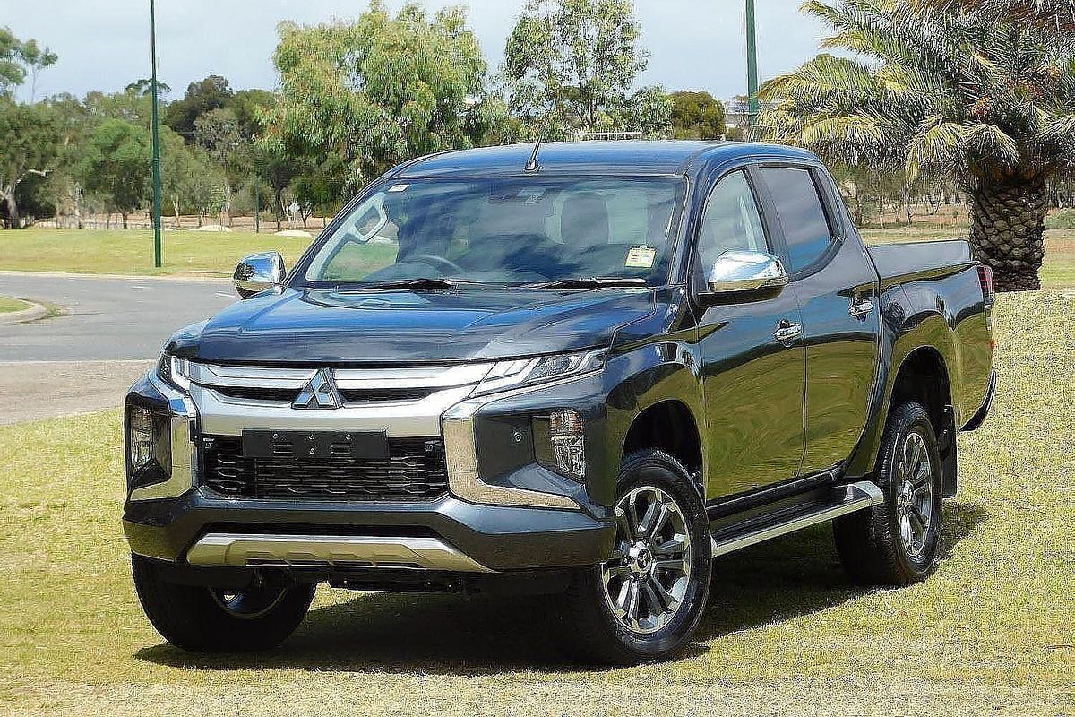 2023 Mitsubishi Triton GLS MR 4X4