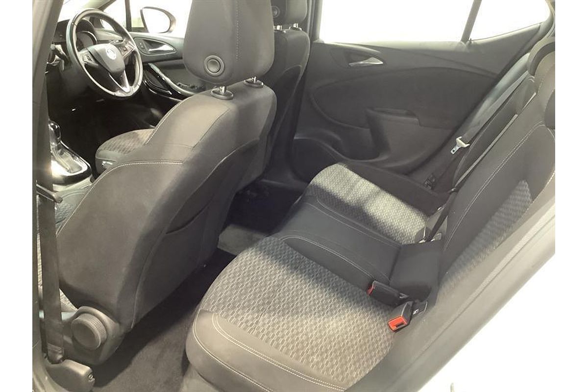 2019 Holden Astra R BK