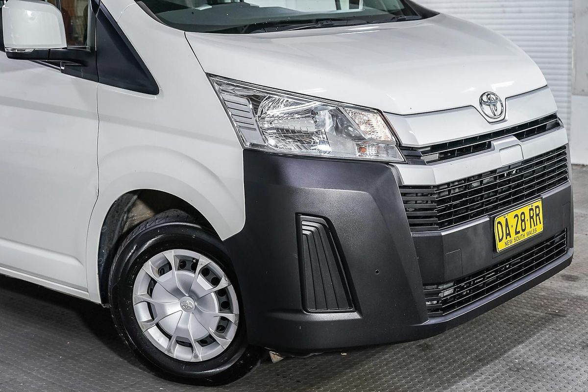 2021 Toyota Hiace GDH300R