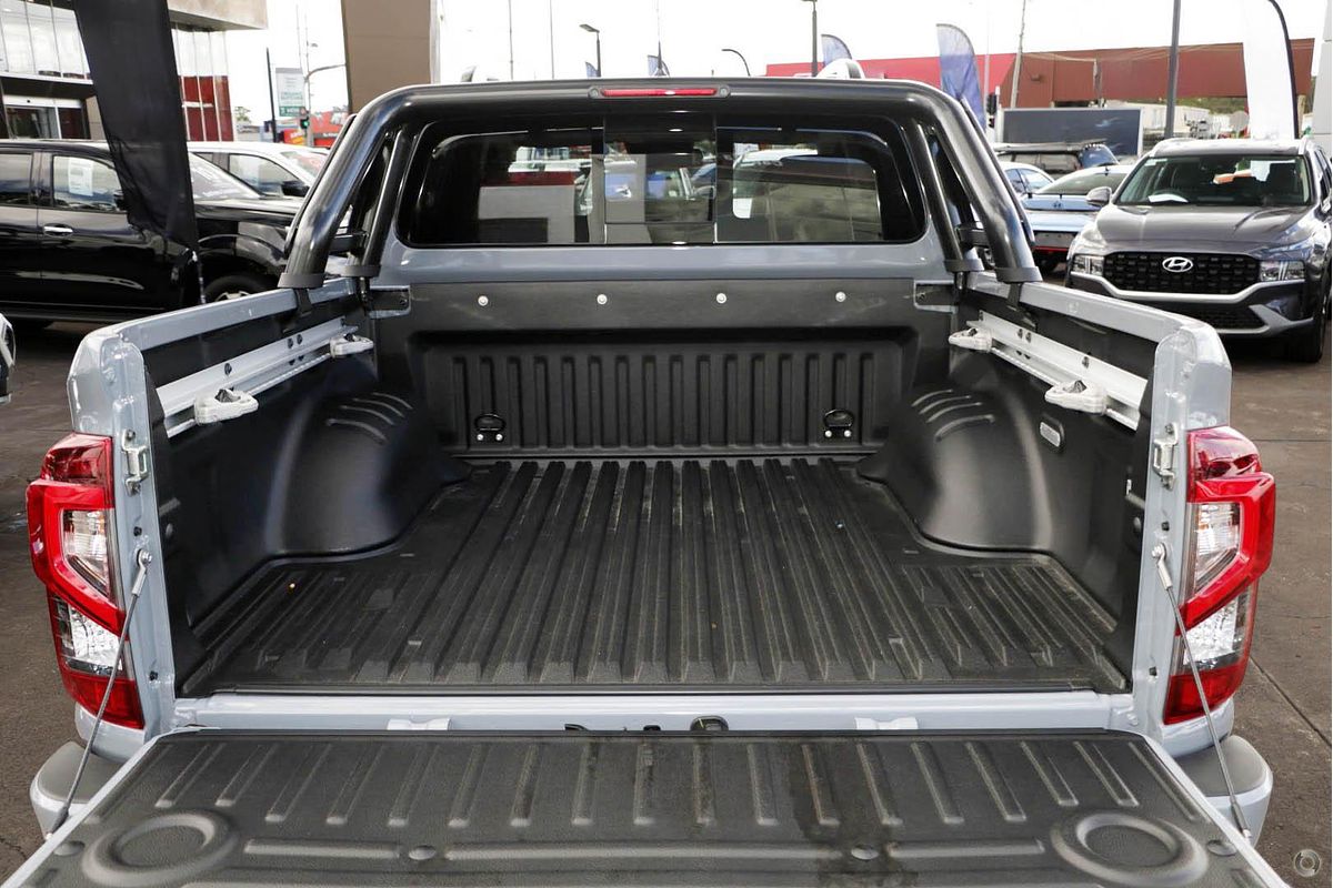 2025 Nissan Navara PRO-4X D23 4X4