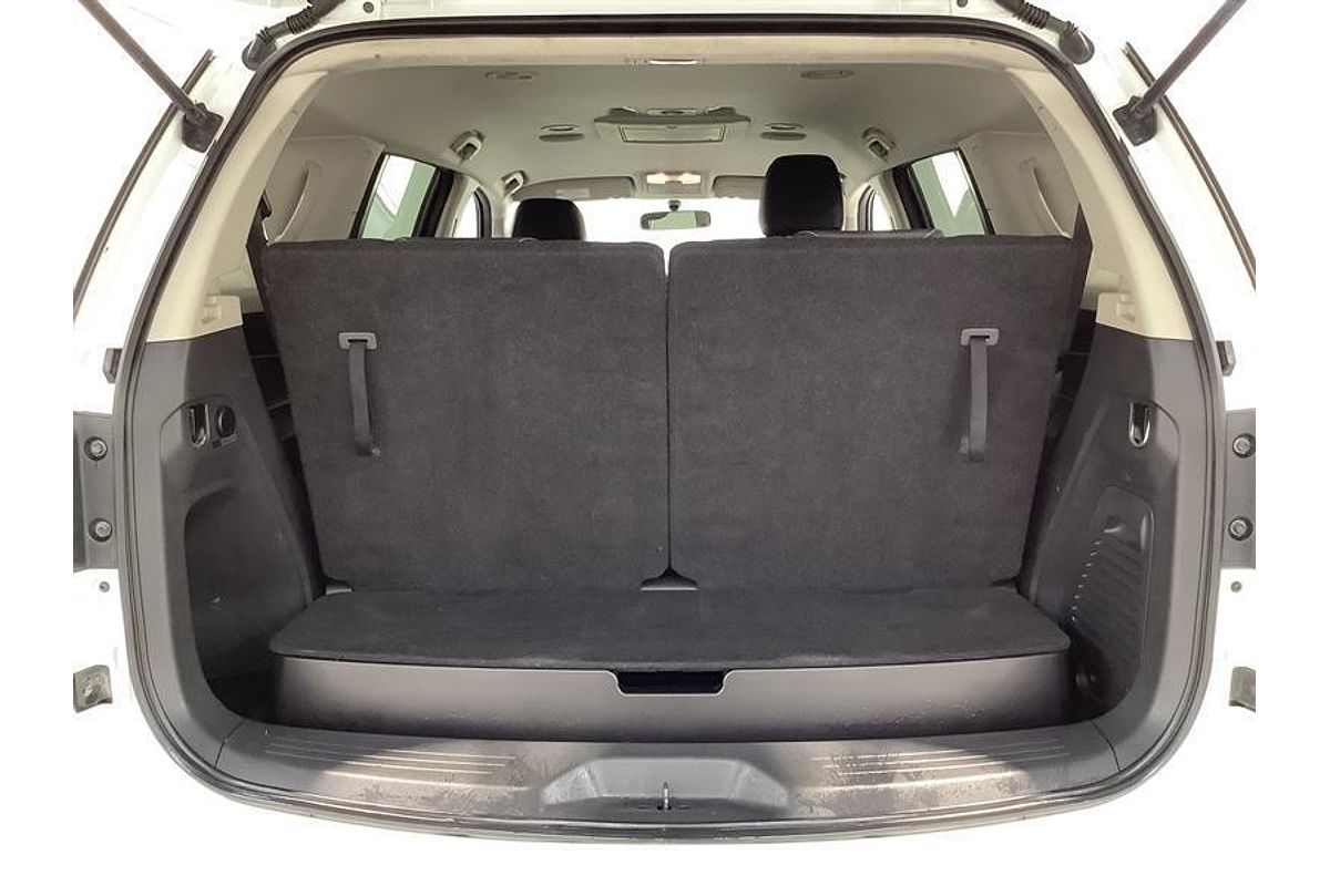 2017 Isuzu MU-X LS-T