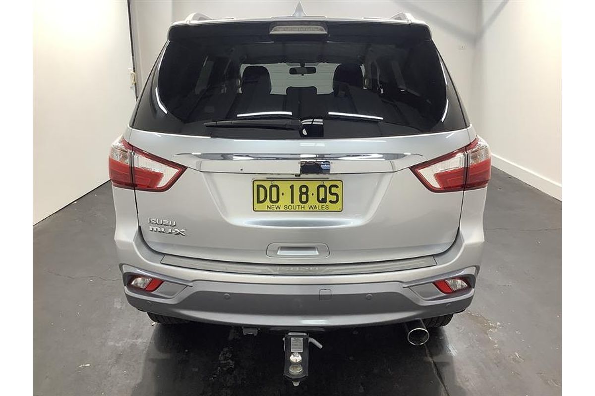 2018 Isuzu MU-X LS-T