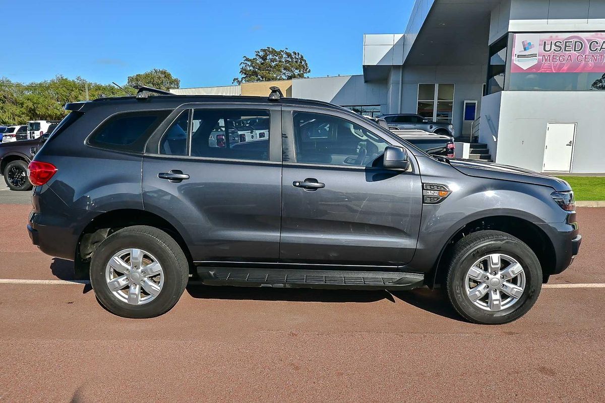 2018 Ford Everest Ambiente UA