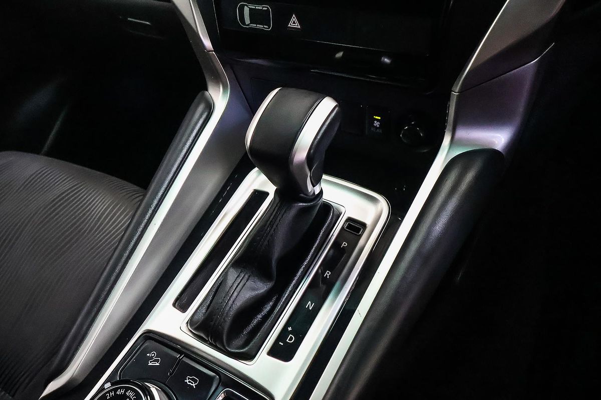 2018 Mitsubishi Pajero Sport GLX QE