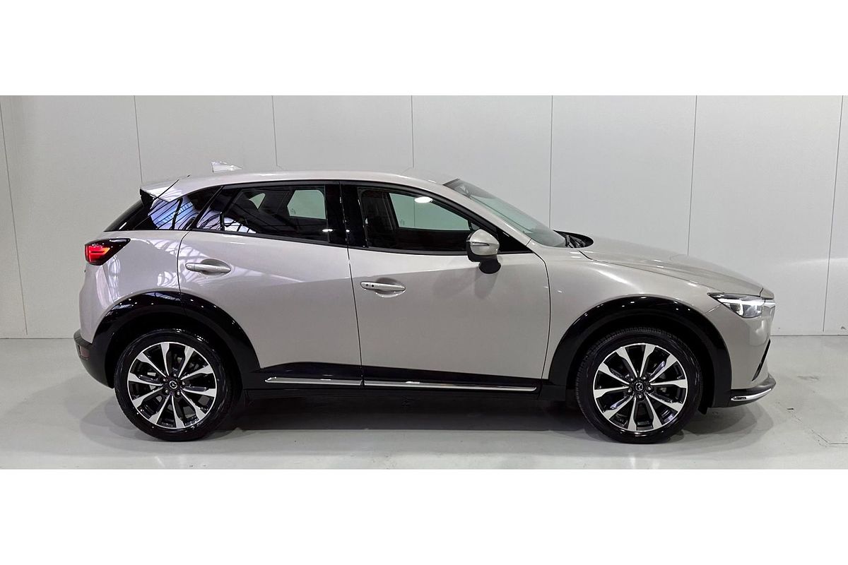 2022 Mazda CX-3 sTouring DK