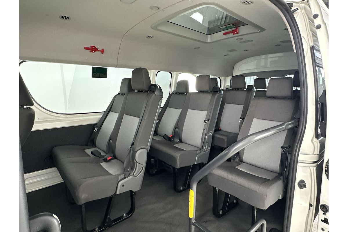 2019 Toyota Hiace Commuter GDH322R