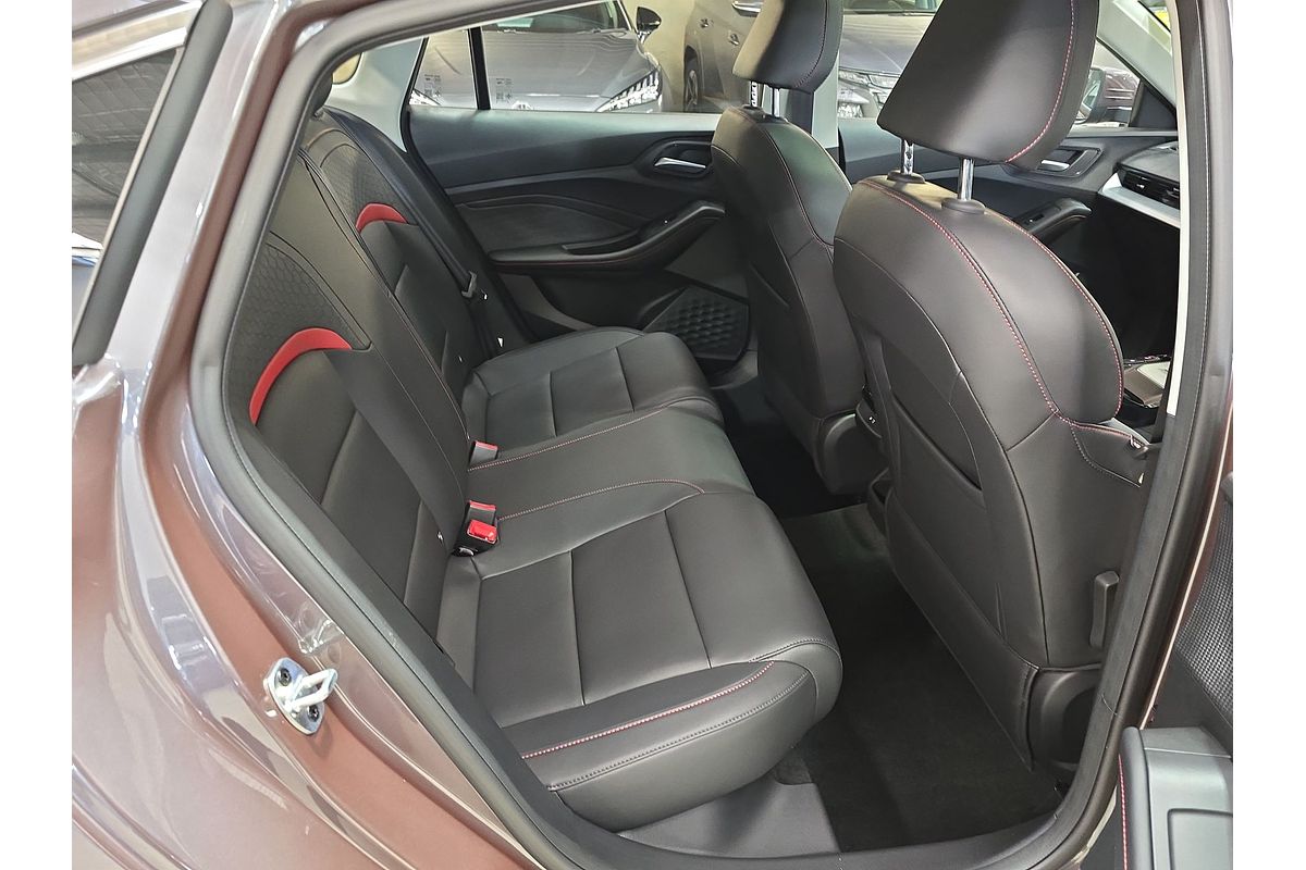 2024 MG MG5 Essence