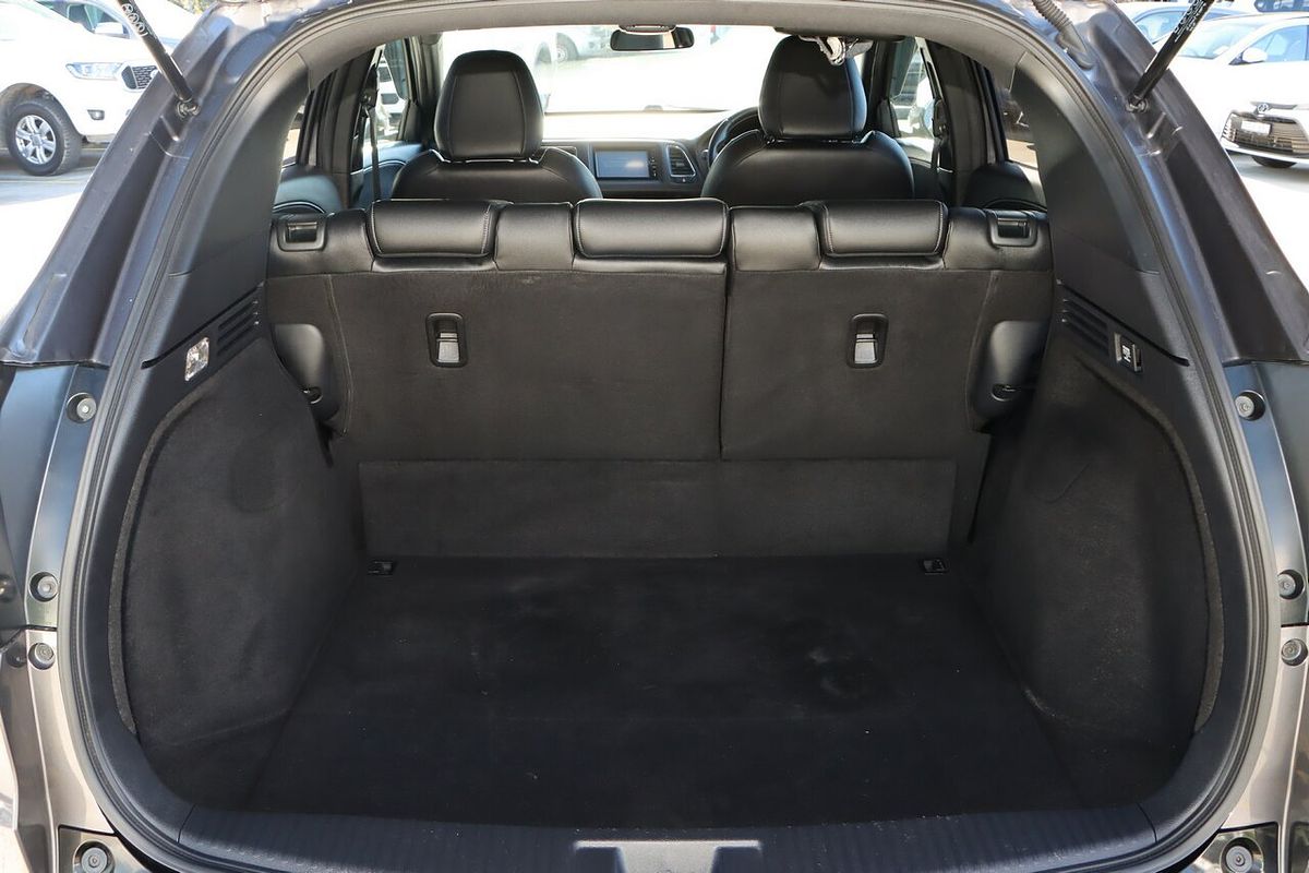 2018 Honda HR-V RS