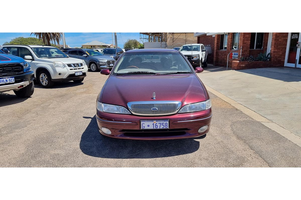 1998 Ford LTD DL