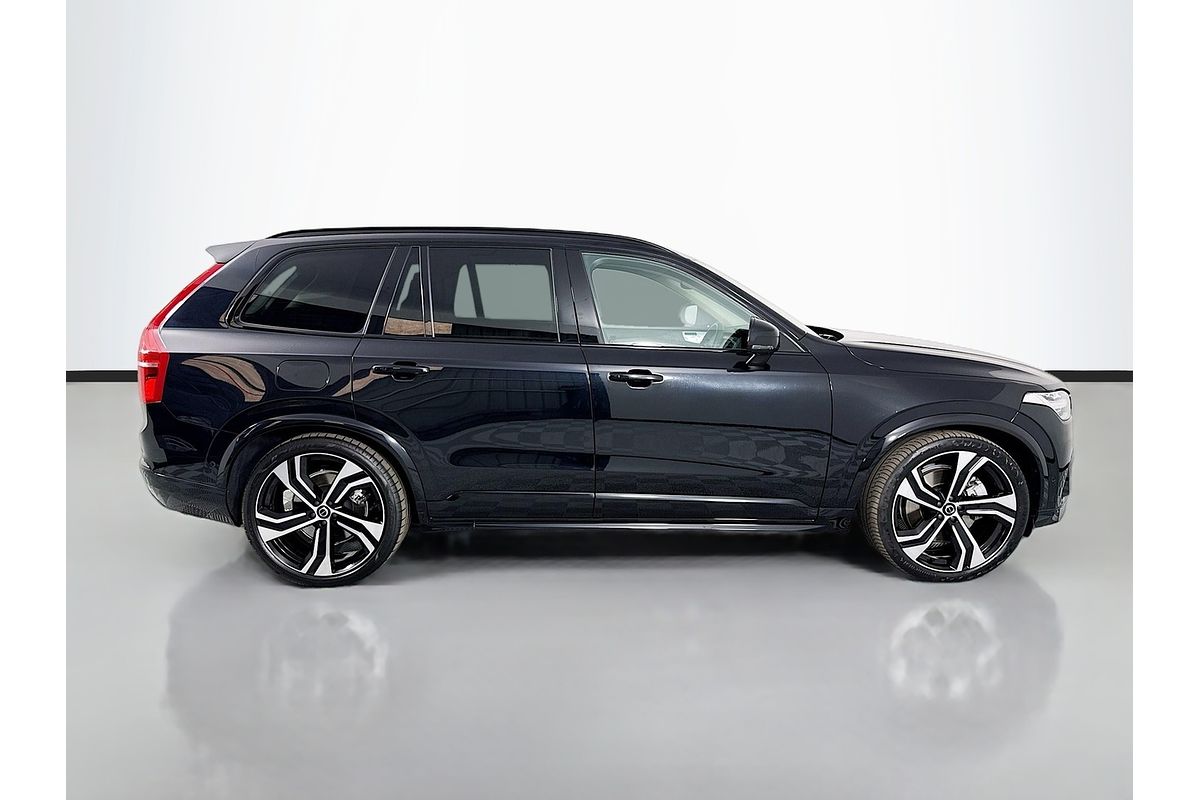 2023 Volvo XC90 Recharge Ultimate T8 Plug-In Hybrid