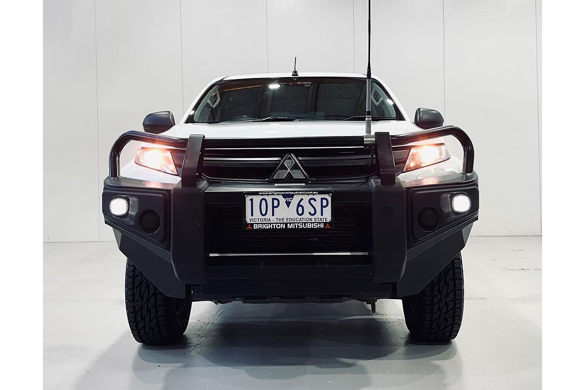 2018 Mitsubishi Triton GLX ADAS MR