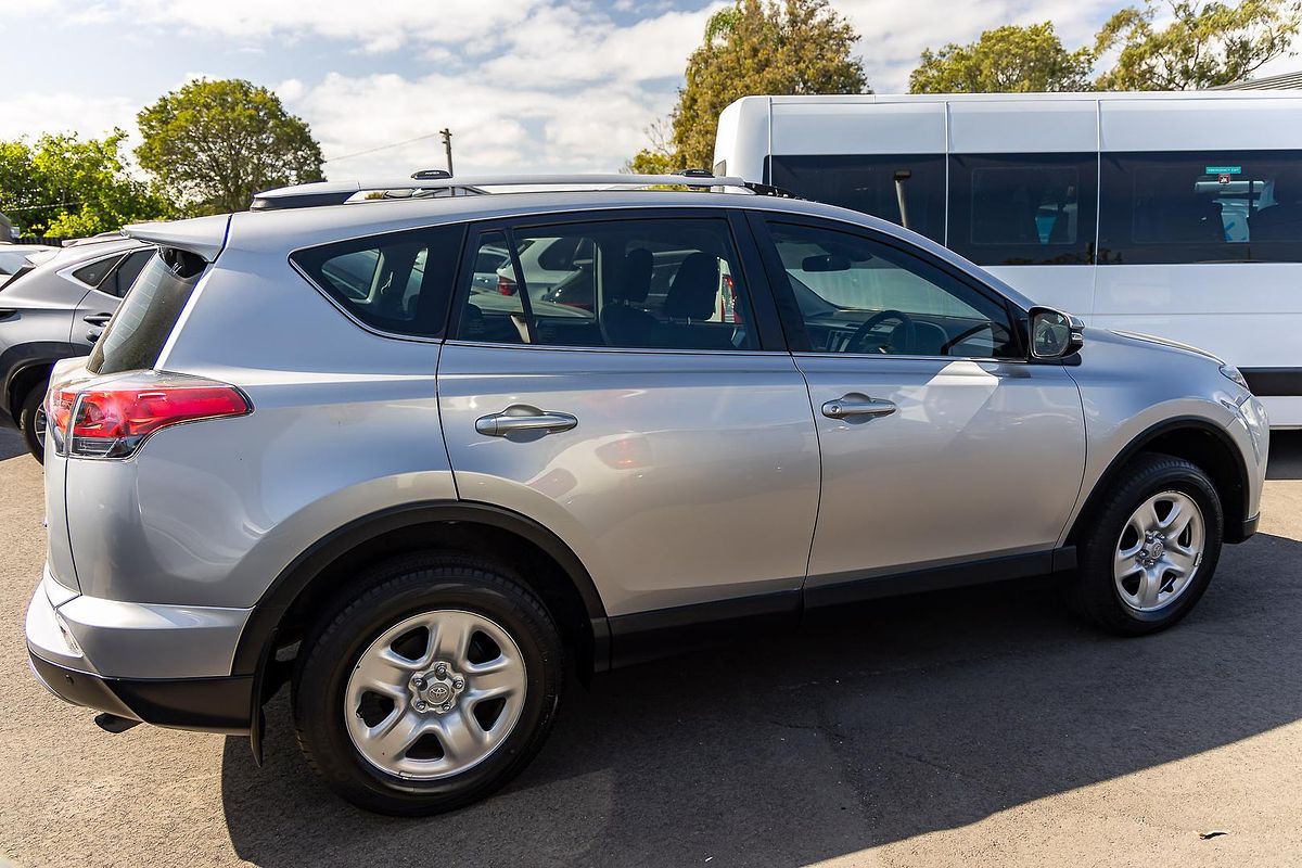 2018 Toyota RAV4 GX ASA44R