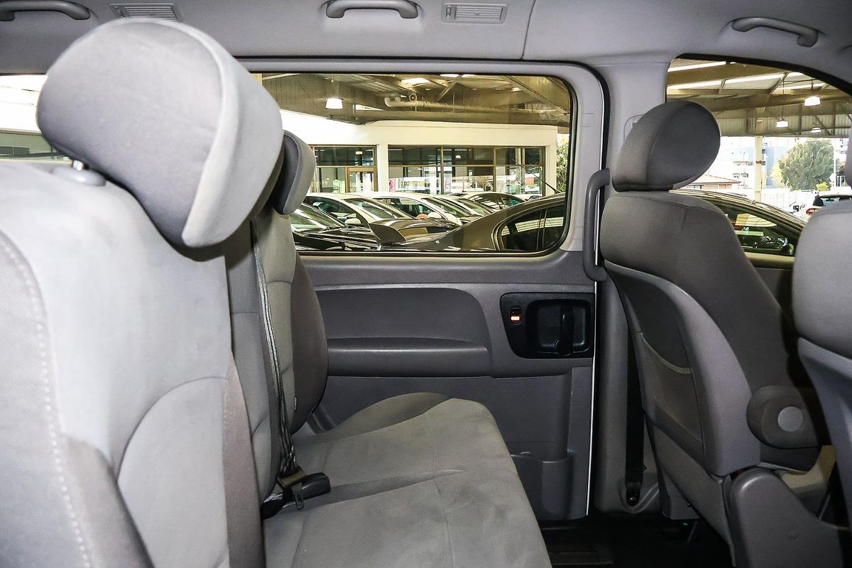 2016 Hyundai iMax TQ3-W Series II