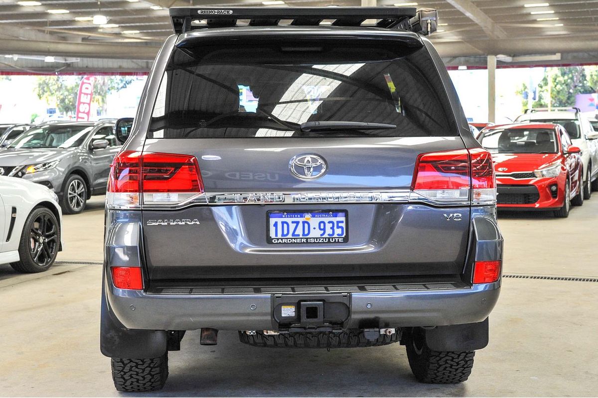2017 Toyota Landcruiser Sahara VDJ200R