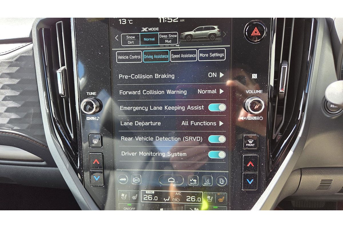 2025 Subaru Forester Hybrid Touring S6