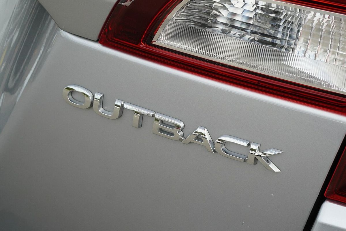2018 Subaru Outback 2.5i Premium 5GEN