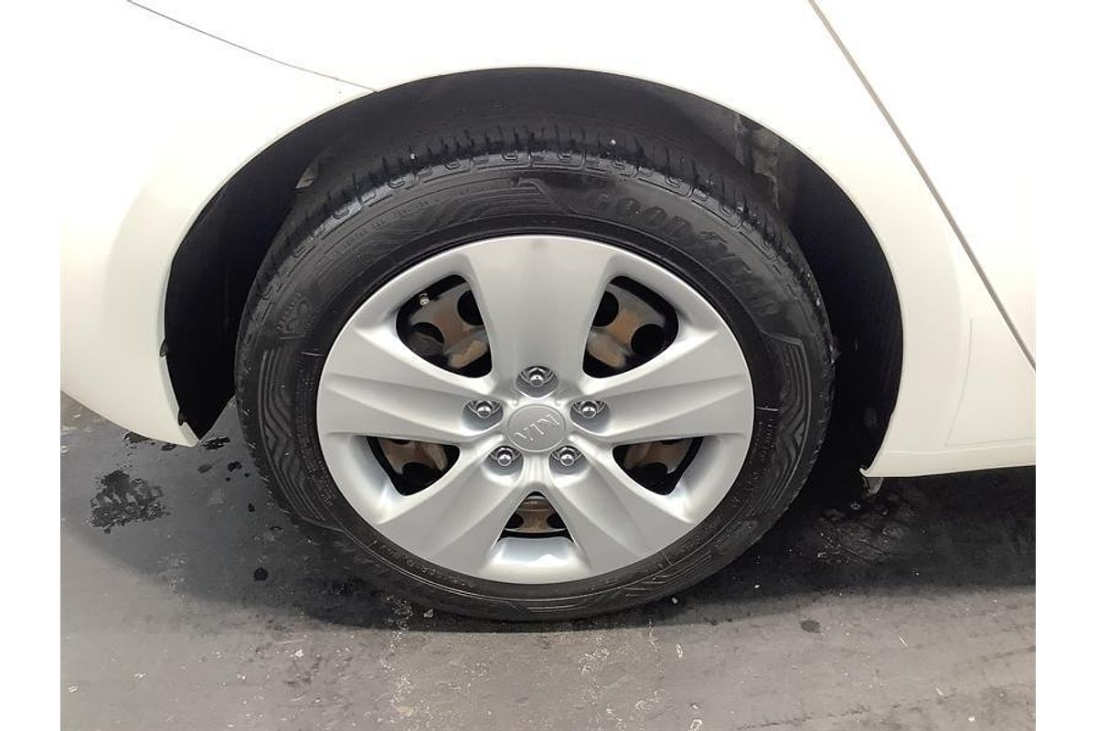 2018 Kia Cerato S YD