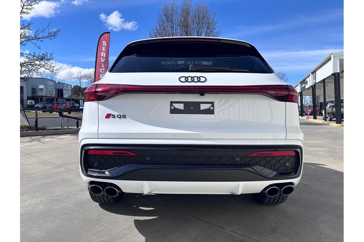 2025 Audi SQ5 TFSI FY