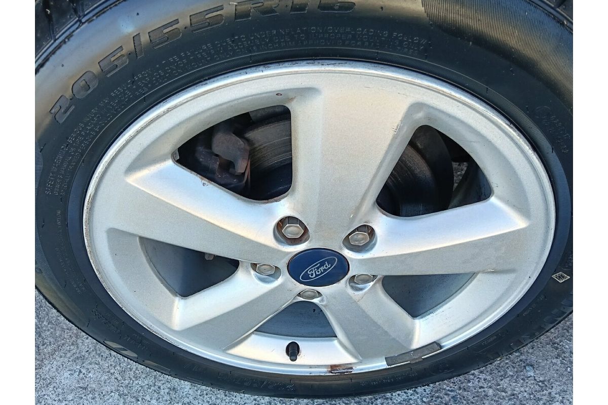 2007 Ford Focus LX LS