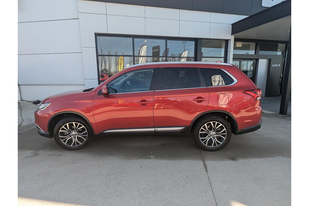 2017 Mitsubishi Outlander LS Safety Pack ZK