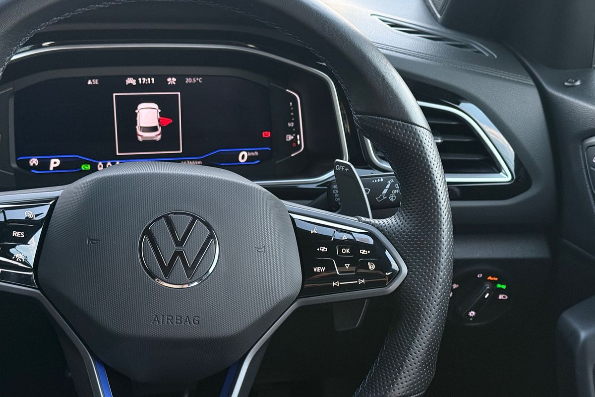 2022 Volkswagen T-Roc R Grid Edition D11